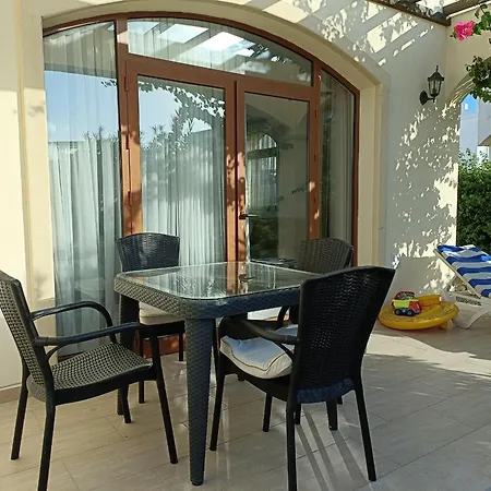Sunny Cornervilla Big Pool Sea And Mountainview Apartment Kalogrea